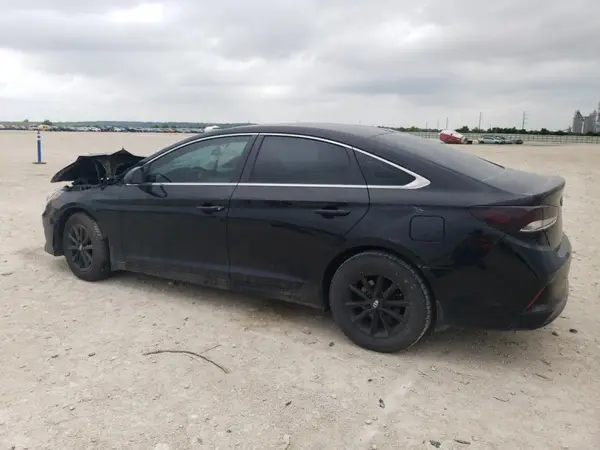 5NPE24AF0JH682988 2018 HYUNDAI SONATA - Image 2