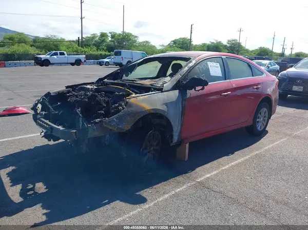 5NPE24AF0JH683879 2018 HYUNDAI SONATA - Image 2