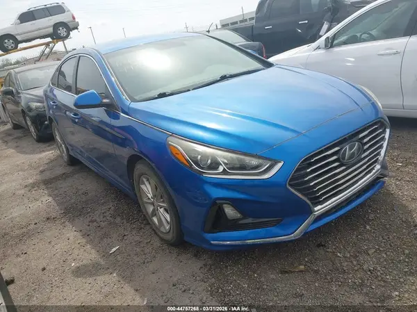 5NPE24AF0JH684644 2018 HYUNDAI SONATA - Image 1