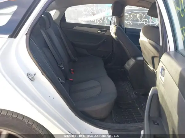 5NPE24AF0JH687270 2018 HYUNDAI SONATA - Image 8