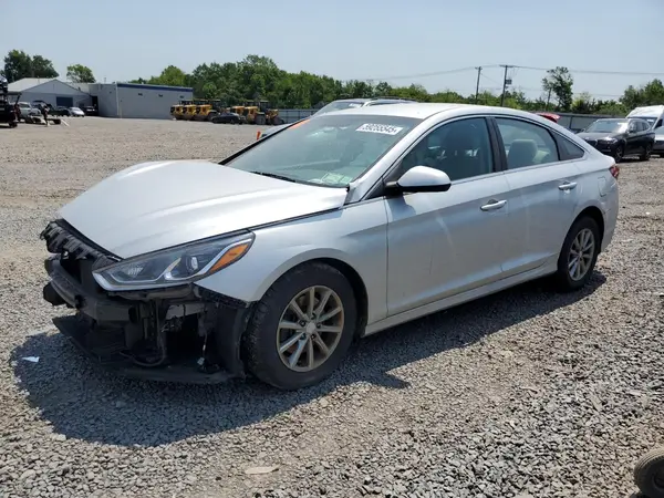 5NPE24AF0JH689830 2018 HYUNDAI SONATA - Image 1