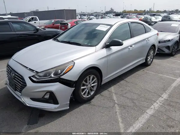 5NPE24AF0JH689844 2018 HYUNDAI SONATA - Image 2