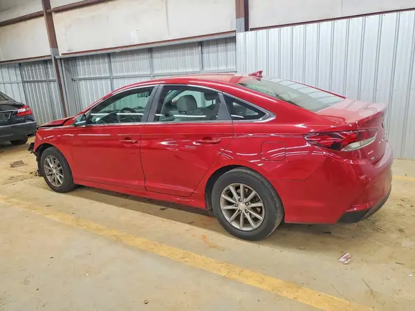 5NPE24AF0JH690962 2018 HYUNDAI SONATA - Image 2