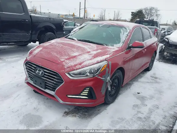 5NPE24AF0JH692212 2018 HYUNDAI SONATA - Image 2