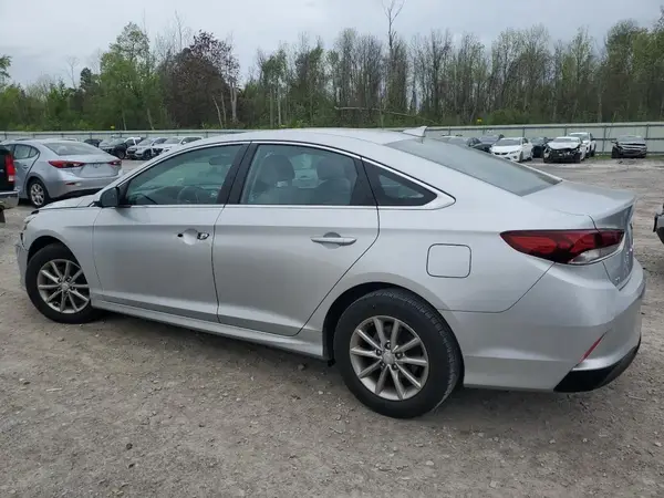 5NPE24AF0JH693019 2018 HYUNDAI SONATA - Image 2