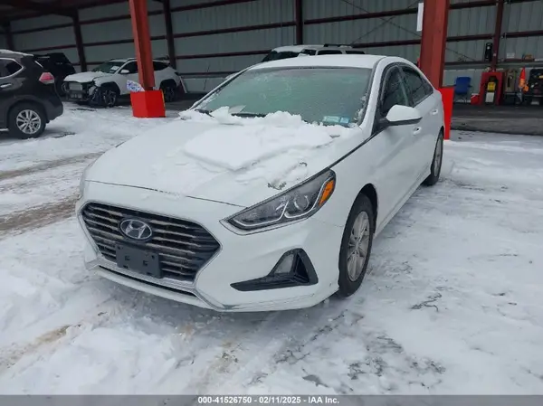 5NPE24AF0JH696664 2018 HYUNDAI SONATA - Image 2