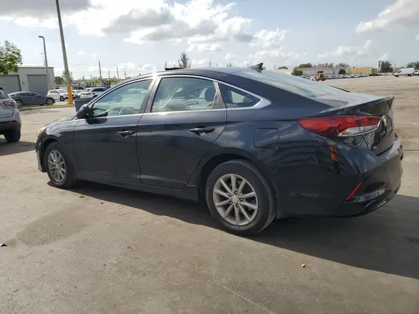 5NPE24AF0JH697958 2018 HYUNDAI SONATA - Image 2