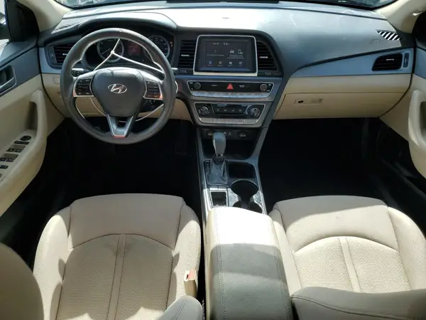 5NPE24AF0JH697958 2018 HYUNDAI SONATA - Image 8