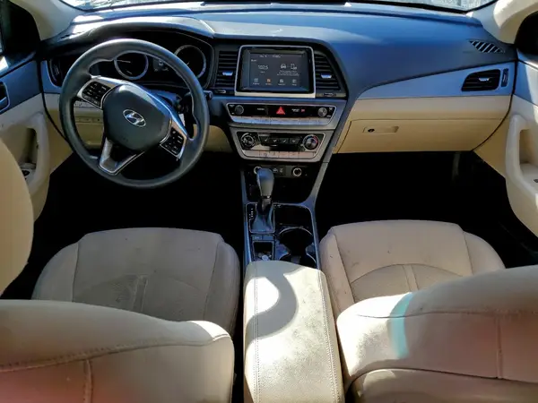 5NPE24AF0JH698835 2018 HYUNDAI SONATA - Image 8