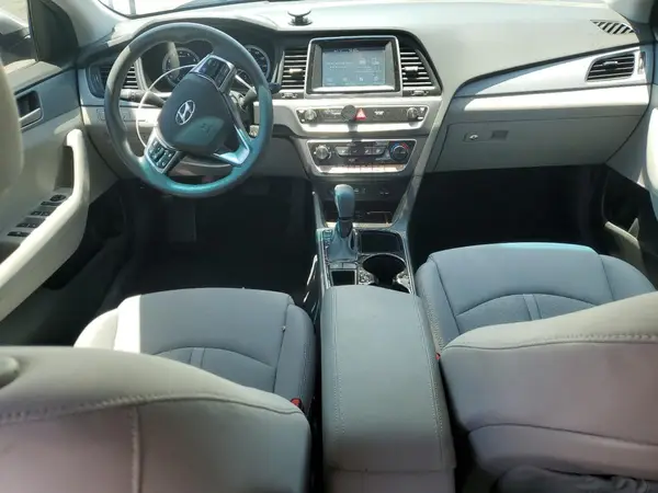 5NPE24AF0JH698916 2018 HYUNDAI SONATA - Image 8