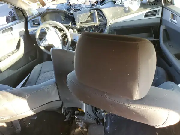 5NPE24AF0JH700194 2018 HYUNDAI SONATA - Image 8