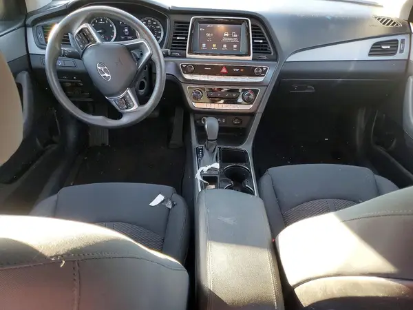 5NPE24AF0JH700437 2018 HYUNDAI SONATA - Image 8
