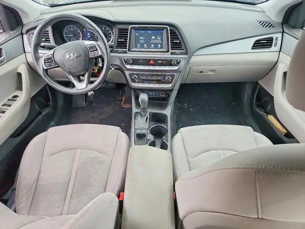 5NPE24AF0JH701202 2018 HYUNDAI SONATA - Image 8