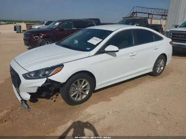 5NPE24AF0JH704634 2018 HYUNDAI SONATA - Image 2