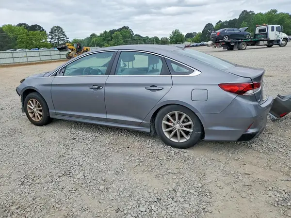 5NPE24AF0JH704939 2018 HYUNDAI SONATA - Image 2