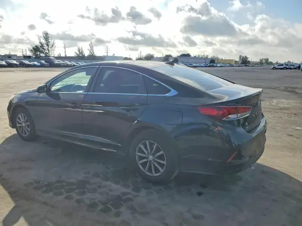 5NPE24AF0JH707775 2018 HYUNDAI SONATA - Image 2