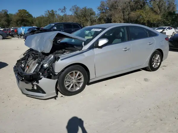 5NPE24AF0JH707906 2018 HYUNDAI SONATA - Image 1