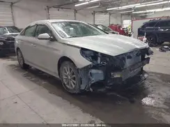 5NPE24AF0JH707923 2018 HYUNDAI SONATA