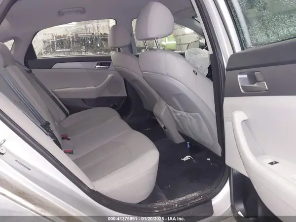 5NPE24AF0JH707923 2018 HYUNDAI SONATA - Image 8
