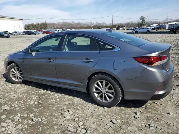 5NPE24AF0JH714418 2018 HYUNDAI SONATA - Image 2