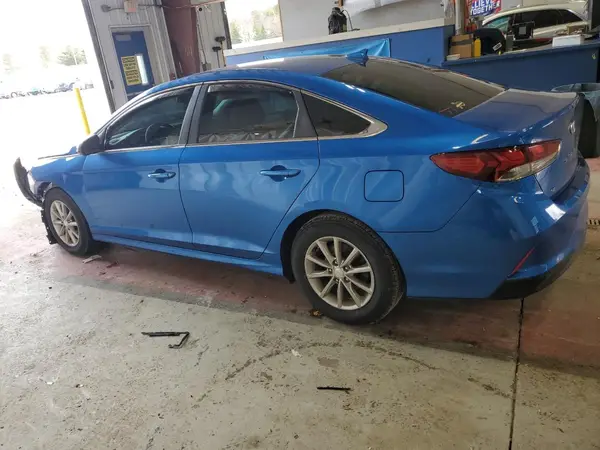 5NPE24AF0JH715276 2018 HYUNDAI SONATA - Image 2