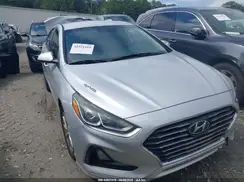 5NPE24AF0JH715715 2018 HYUNDAI SONATA