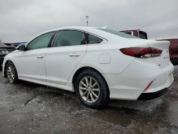 5NPE24AF0JH720333 2018 HYUNDAI SONATA - Image 2