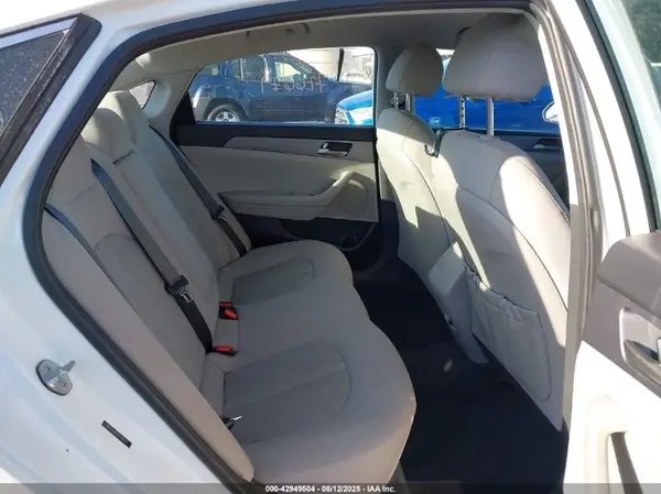 5NPE24AF0JH726679 2018 HYUNDAI SONATA - Image 8