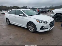 5NPE24AF0JH727041 2018 HYUNDAI SONATA