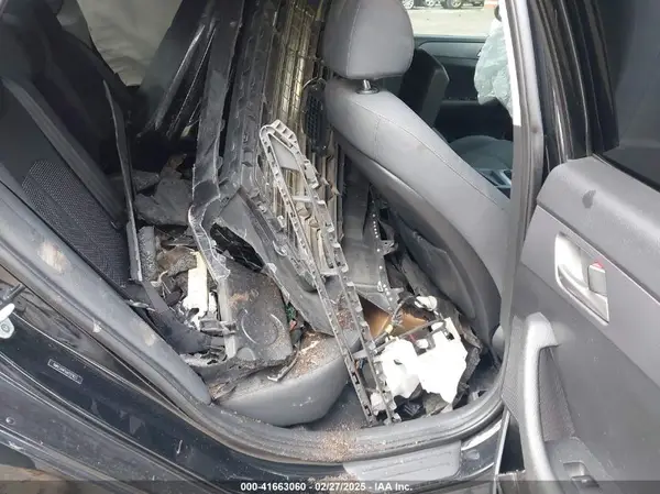 5NPE24AF0JH727623 2018 HYUNDAI SONATA - Image 8