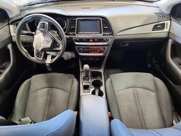 5NPE24AF0JH728402 2018 HYUNDAI SONATA - Image 8