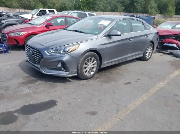 5NPE24AF0KH733648 2019 HYUNDAI SONATA - Image 2