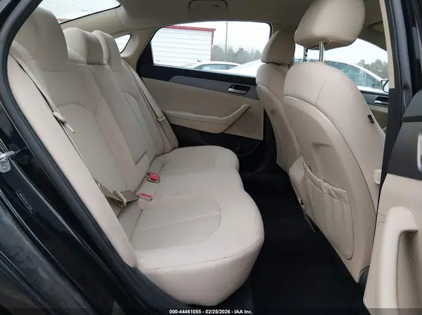 5NPE24AF0KH735304 2019 HYUNDAI SONATA - Image 8