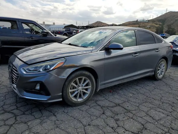 5NPE24AF0KH737568 2019 HYUNDAI SONATA - Image 1
