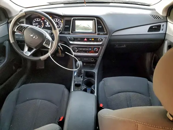 5NPE24AF0KH738784 2019 HYUNDAI SONATA - Image 8