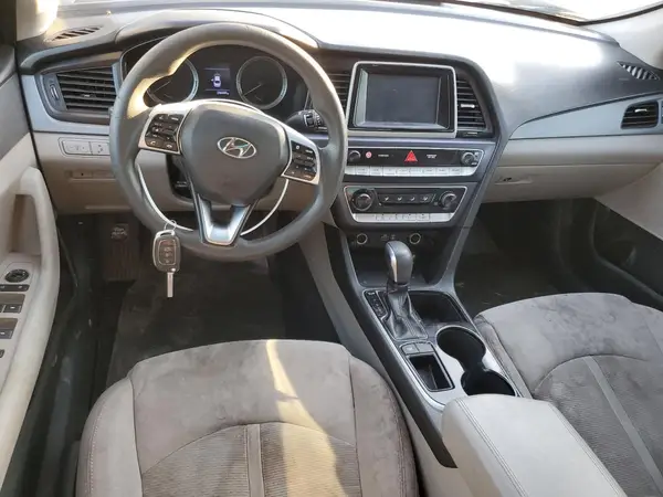 5NPE24AF0KH738882 2019 HYUNDAI SONATA - Image 8