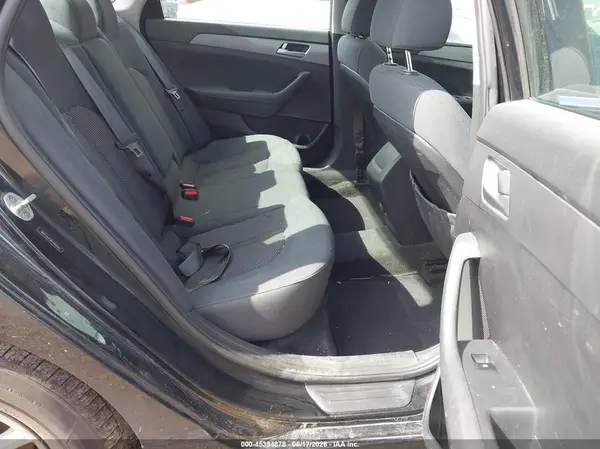 5NPE24AF0KH740244 2019 HYUNDAI SONATA - Image 8