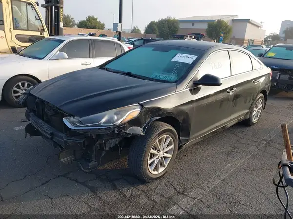5NPE24AF0KH740809 2019 HYUNDAI SONATA - Image 2