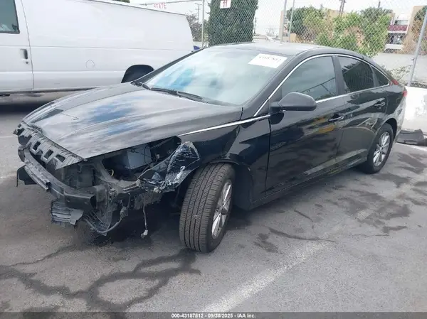 5NPE24AF0KH741670 2019 HYUNDAI SONATA - Image 2