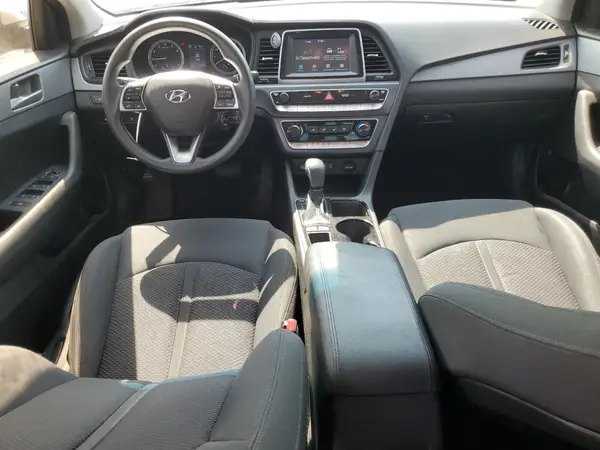 5NPE24AF0KH745931 2019 HYUNDAI SONATA - Image 8