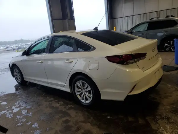 5NPE24AF0KH746688 2019 HYUNDAI SONATA - Image 2