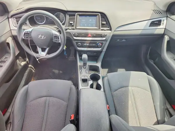 5NPE24AF0KH747663 2019 HYUNDAI SONATA - Image 8