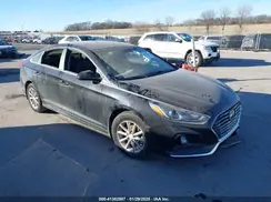 5NPE24AF0KH747839 2019 HYUNDAI SONATA