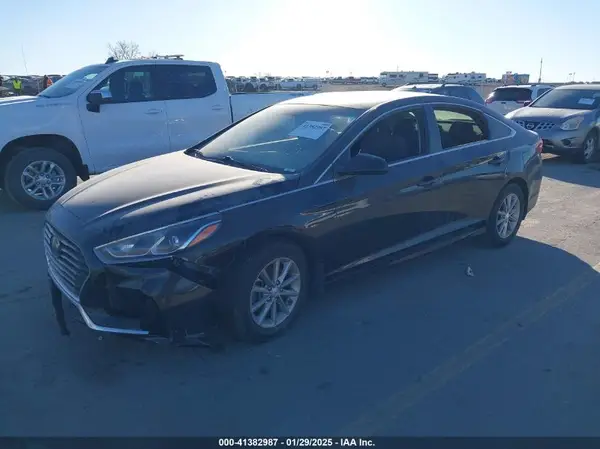 5NPE24AF0KH747839 2019 HYUNDAI SONATA - Image 2