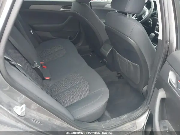 5NPE24AF0KH749199 2019 HYUNDAI SONATA - Image 8