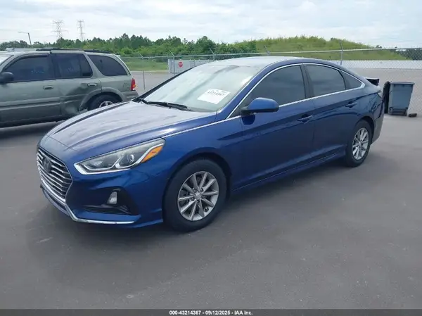5NPE24AF0KH751938 2019 HYUNDAI SONATA - Image 2