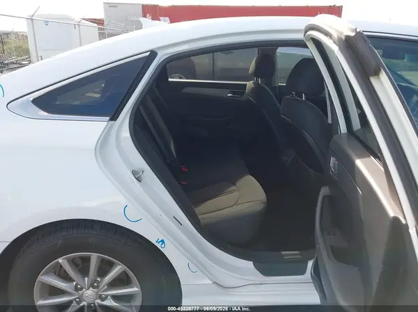5NPE24AF0KH754824 2019 HYUNDAI SONATA - Image 8