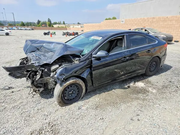 5NPE24AF0KH755679 2019 HYUNDAI SONATA - Image 1