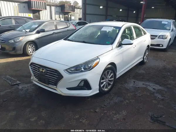 5NPE24AF0KH755942 2019 HYUNDAI SONATA - Image 2