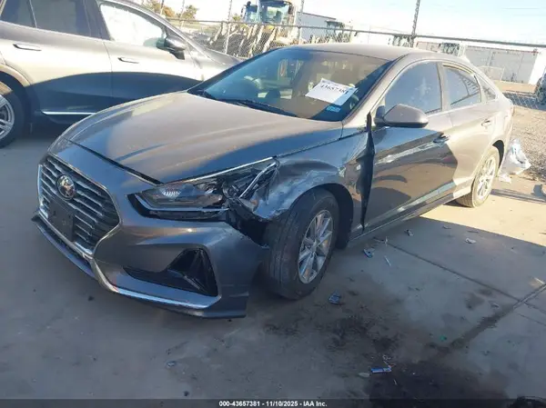 5NPE24AF0KH756377 2019 HYUNDAI SONATA - Image 2